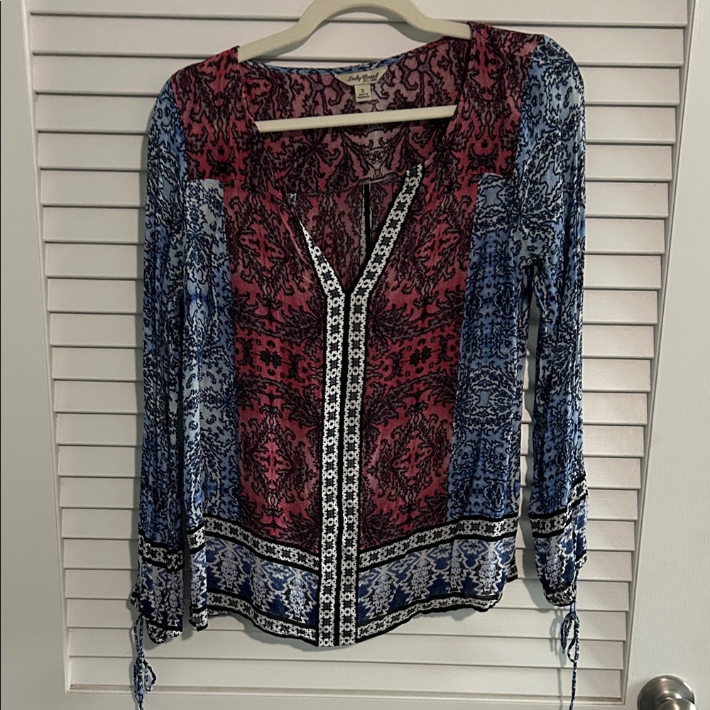 Lucky Brand Women's Red and Blue Patterned Blouse